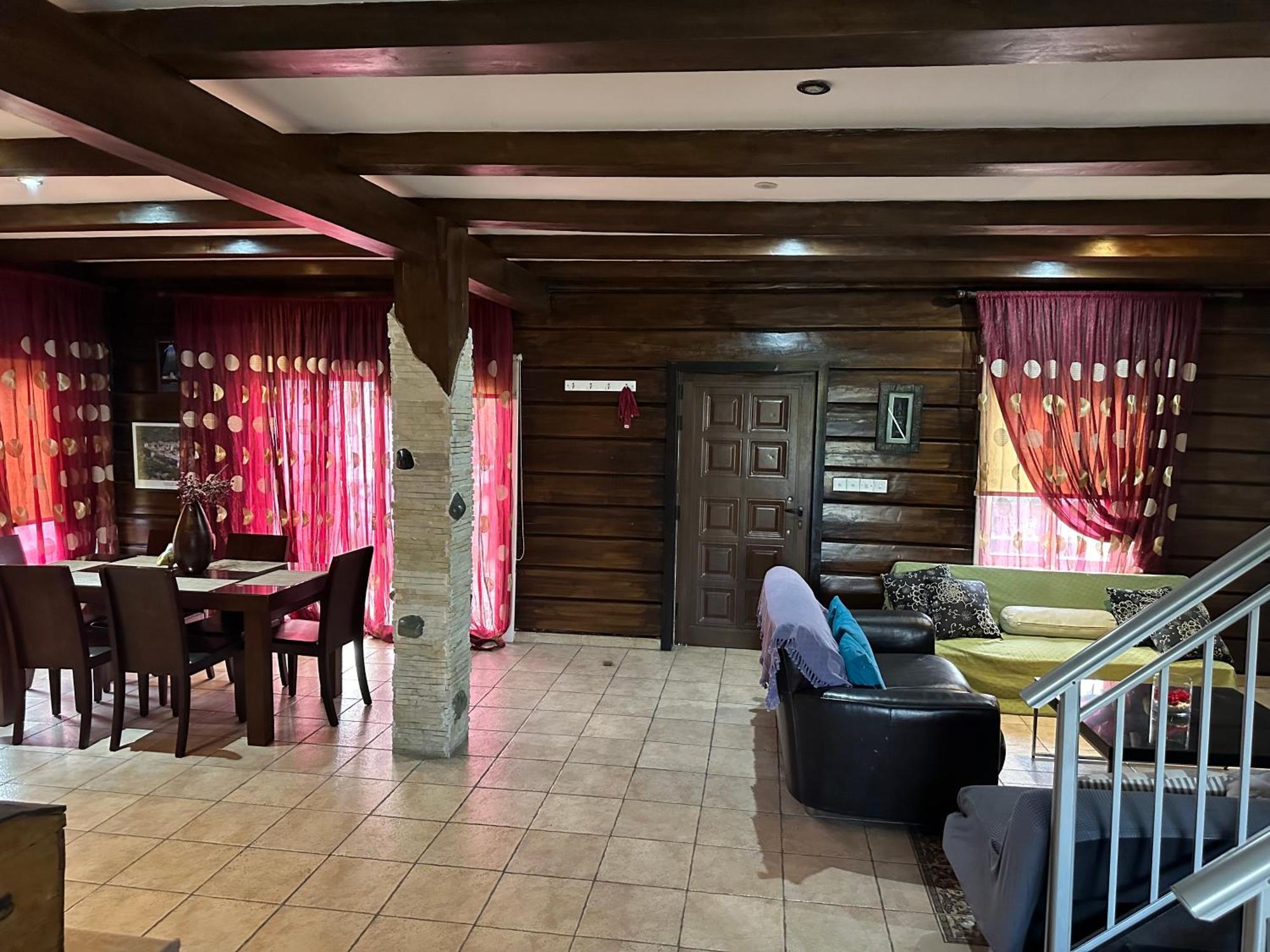 Villa Nikitas Konia Exteriér fotografie