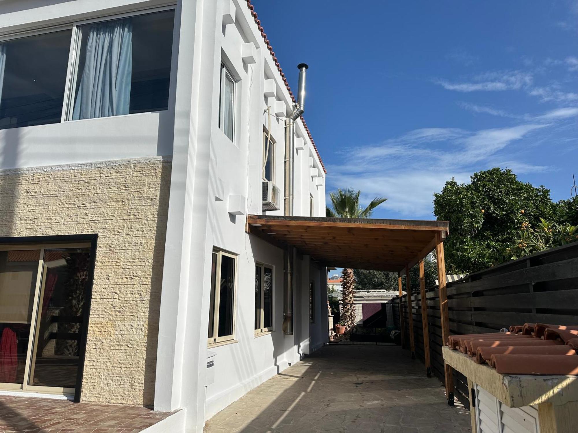Villa Nikitas Konia Exteriér fotografie