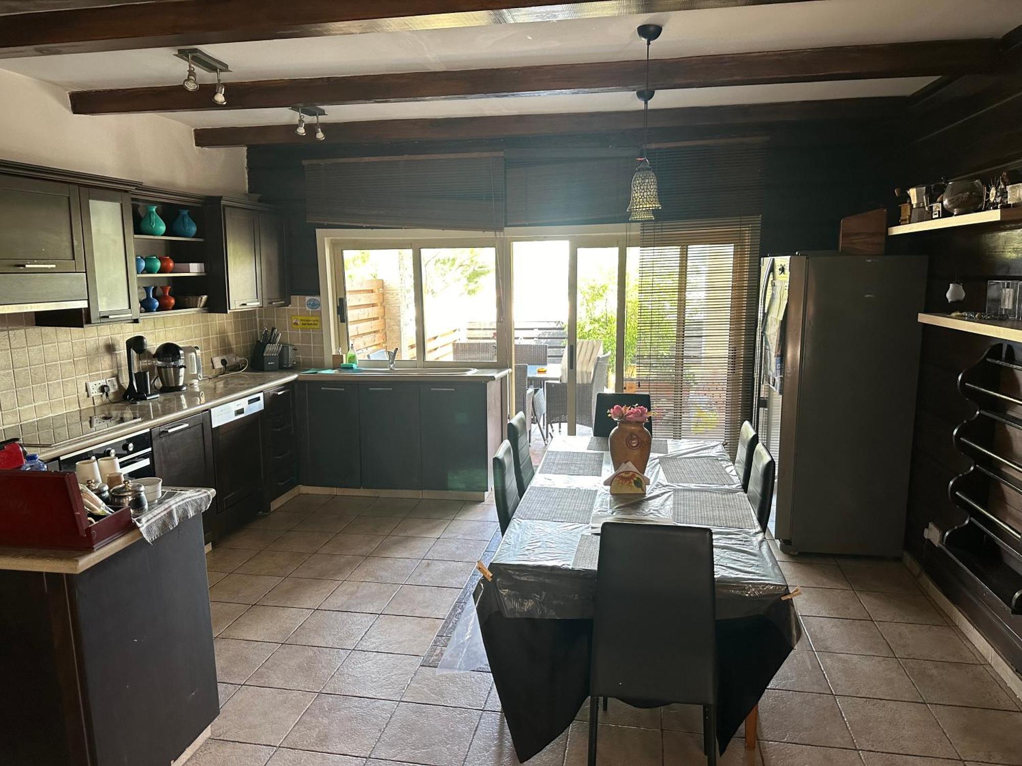 Villa Nikitas Konia Exteriér fotografie